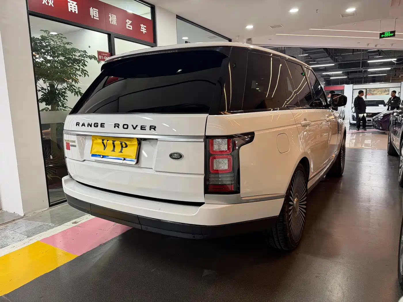 Land Rover Range Rover 2016 3.0 SC V6 Vogue фото 15