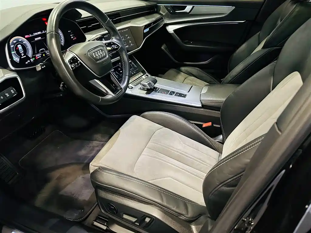 Audi A6L New Energy 2020 55 TFSI e quattro фото 10