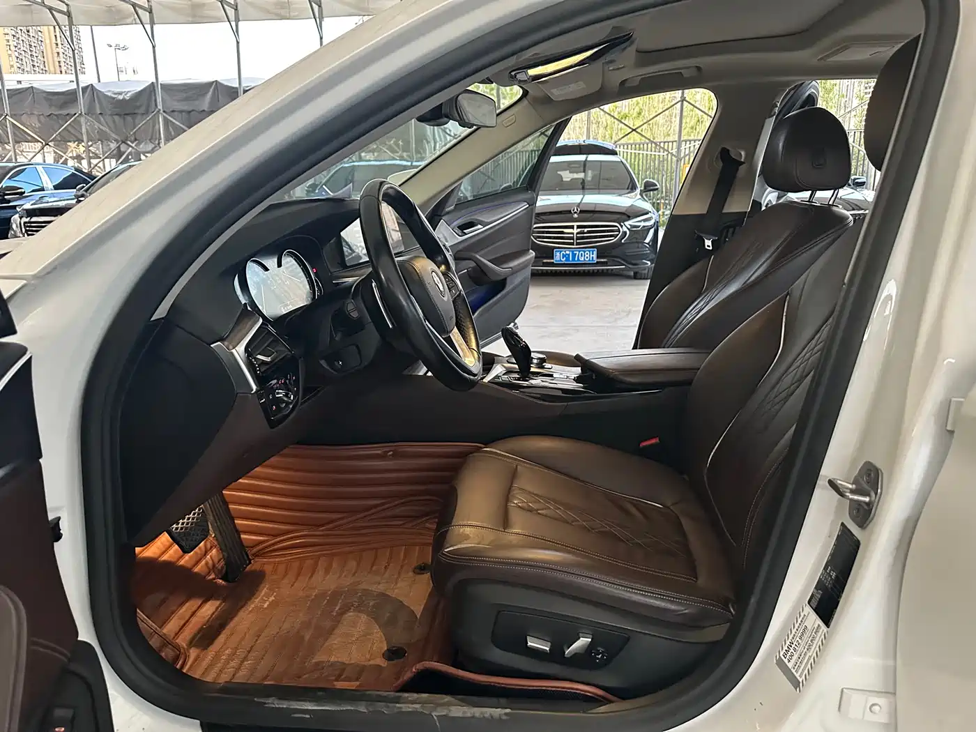 BMW 5 Series 2018 530Li Exclusive Luxury Package фото 18