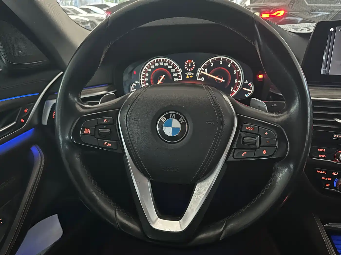 BMW 5 Series 2018 530Li Exclusive Luxury Package фото 25