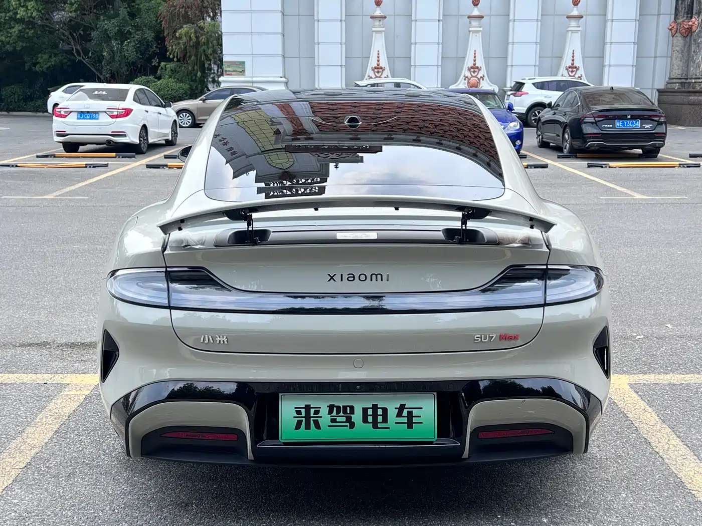 XIAOMI CAR XIAOMI SU7