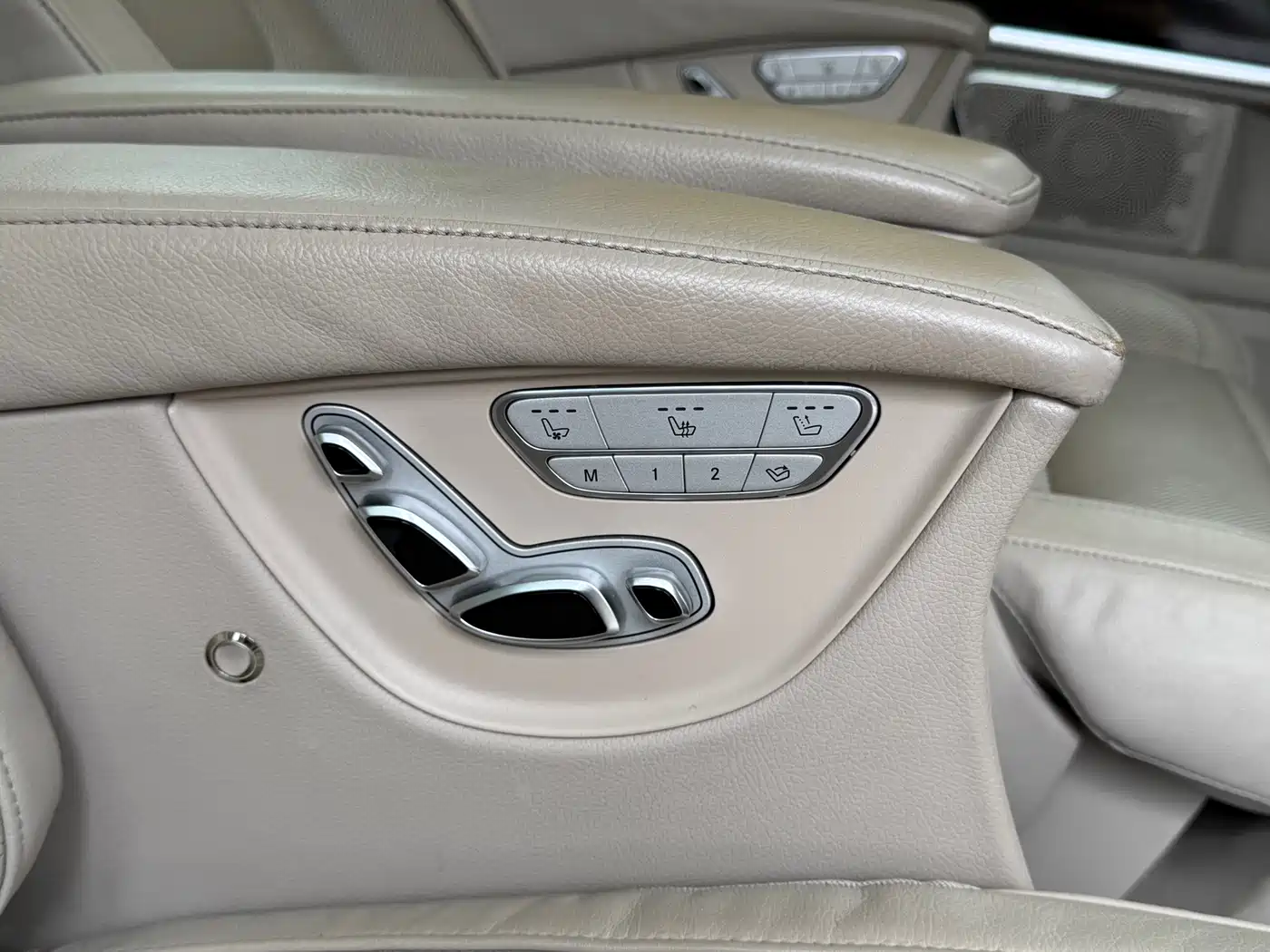 Mercedes-Benz V-Class 2018 V 260 Premium Edition China V фото 17