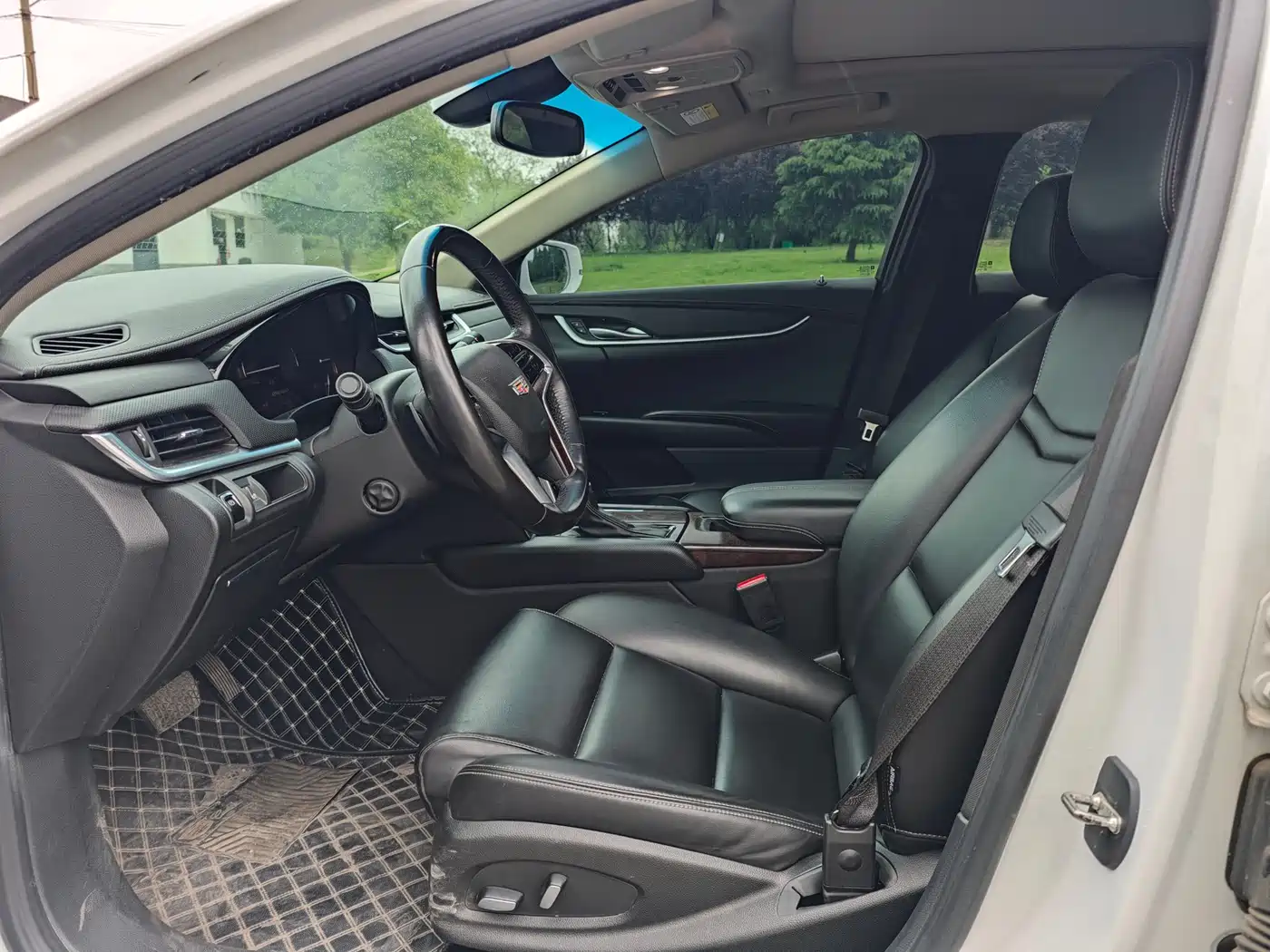 Cadillac XTS 2018 28T Technology фото 5