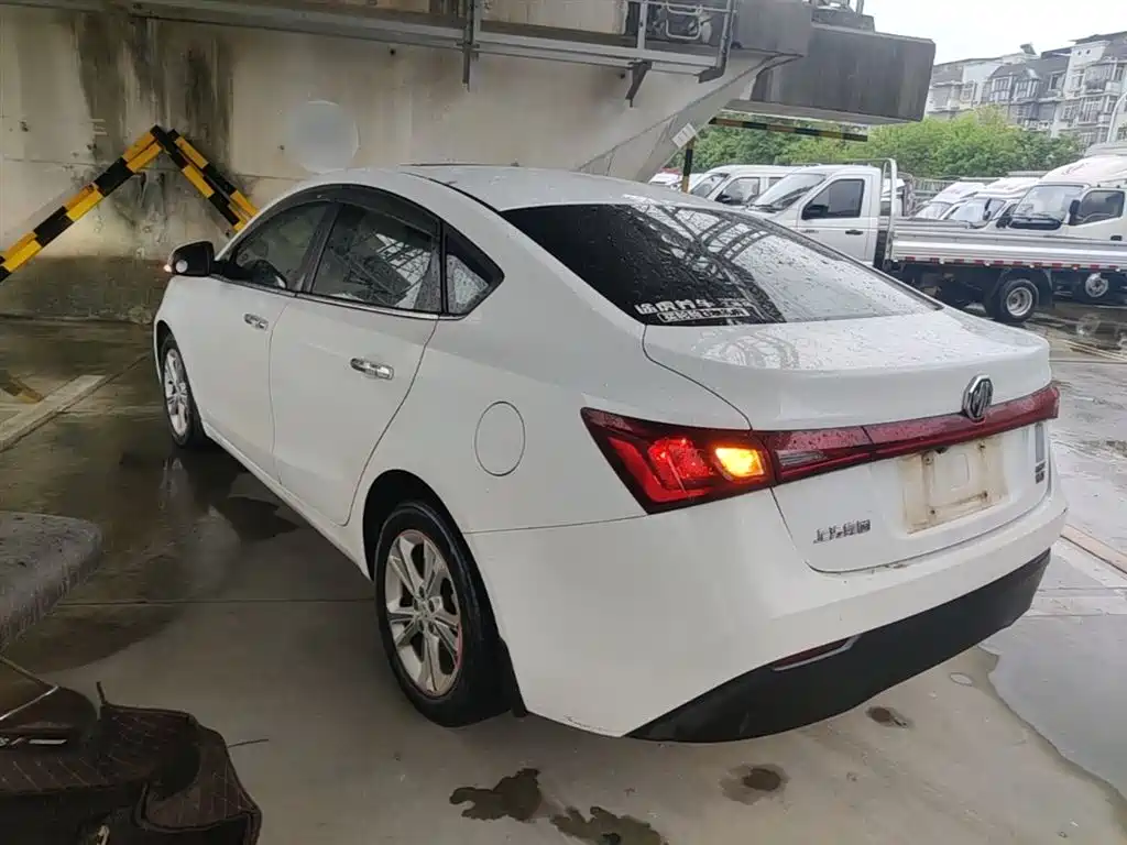 MG GT 2016 2015 1.5T Automatic Elite Edition
