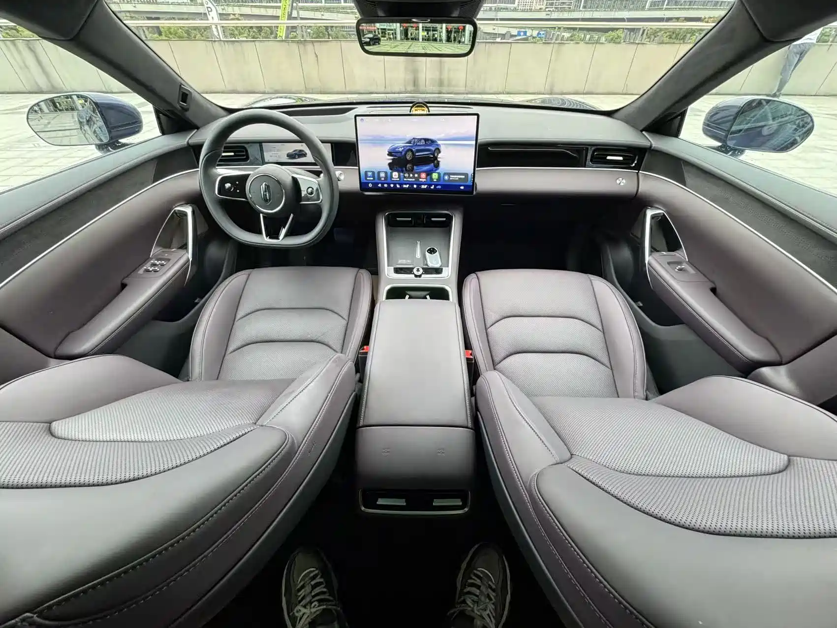 Фото 11 - Shangjie Z7T