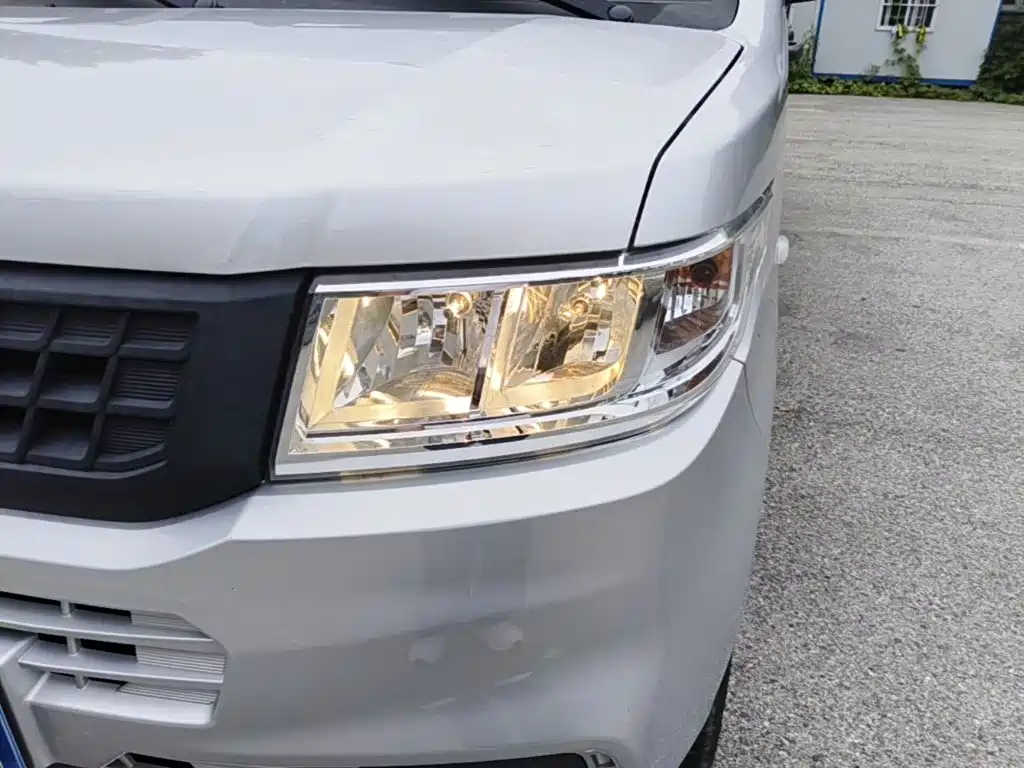 Wuling Motors Wuling Rongguang New Truck 2023 2023 1.5L Double Cab Extended Standard Model LAR