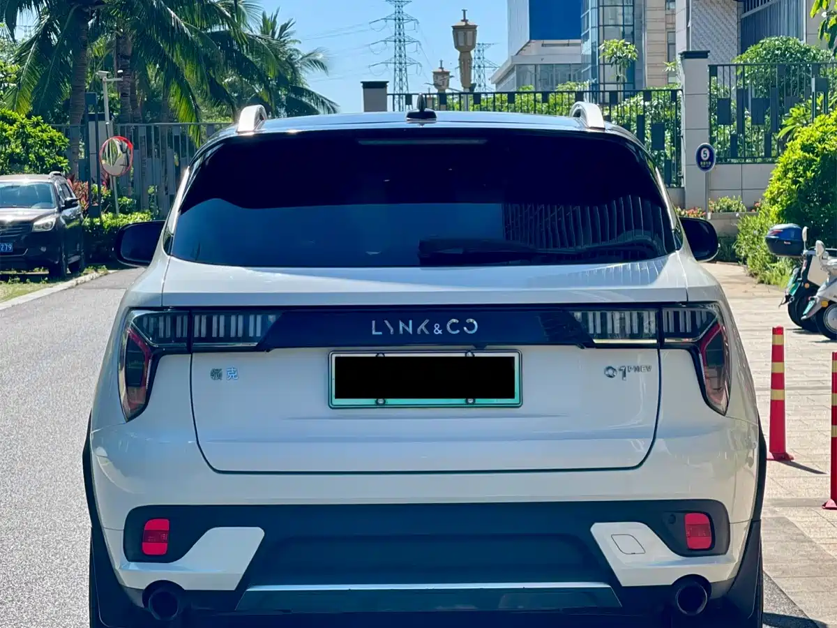 Lynk & Co 01 EM-P 2019 1.5T PHEV Power Pro China VI фото 8