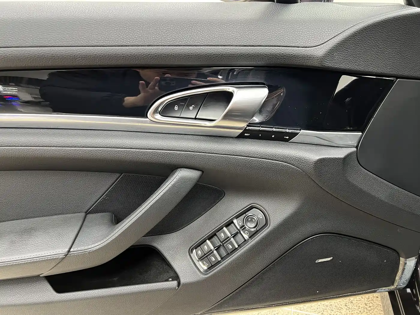 Porsche Panamera 2014 Panamera 3.0T фото 9