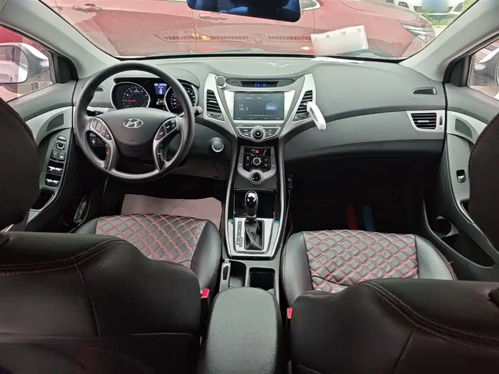 Hyundai Langdong 2016 1.6L Automatic Premium Edition фото 10