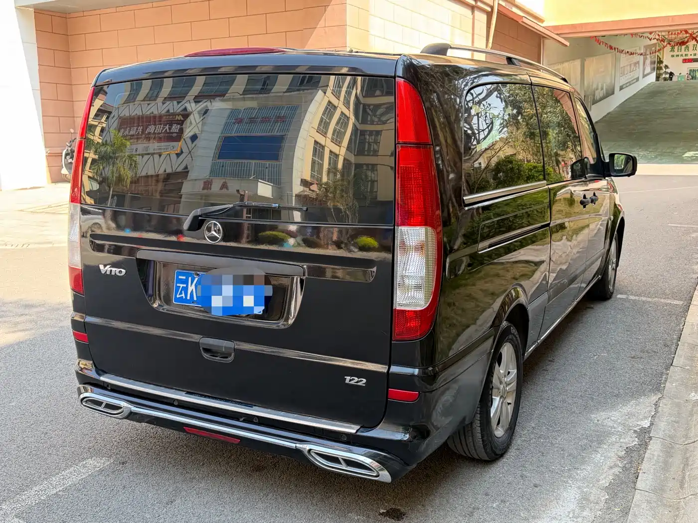 Mercedes-Benz Vito 2013 Model 3.0L Elite Edition фото 7