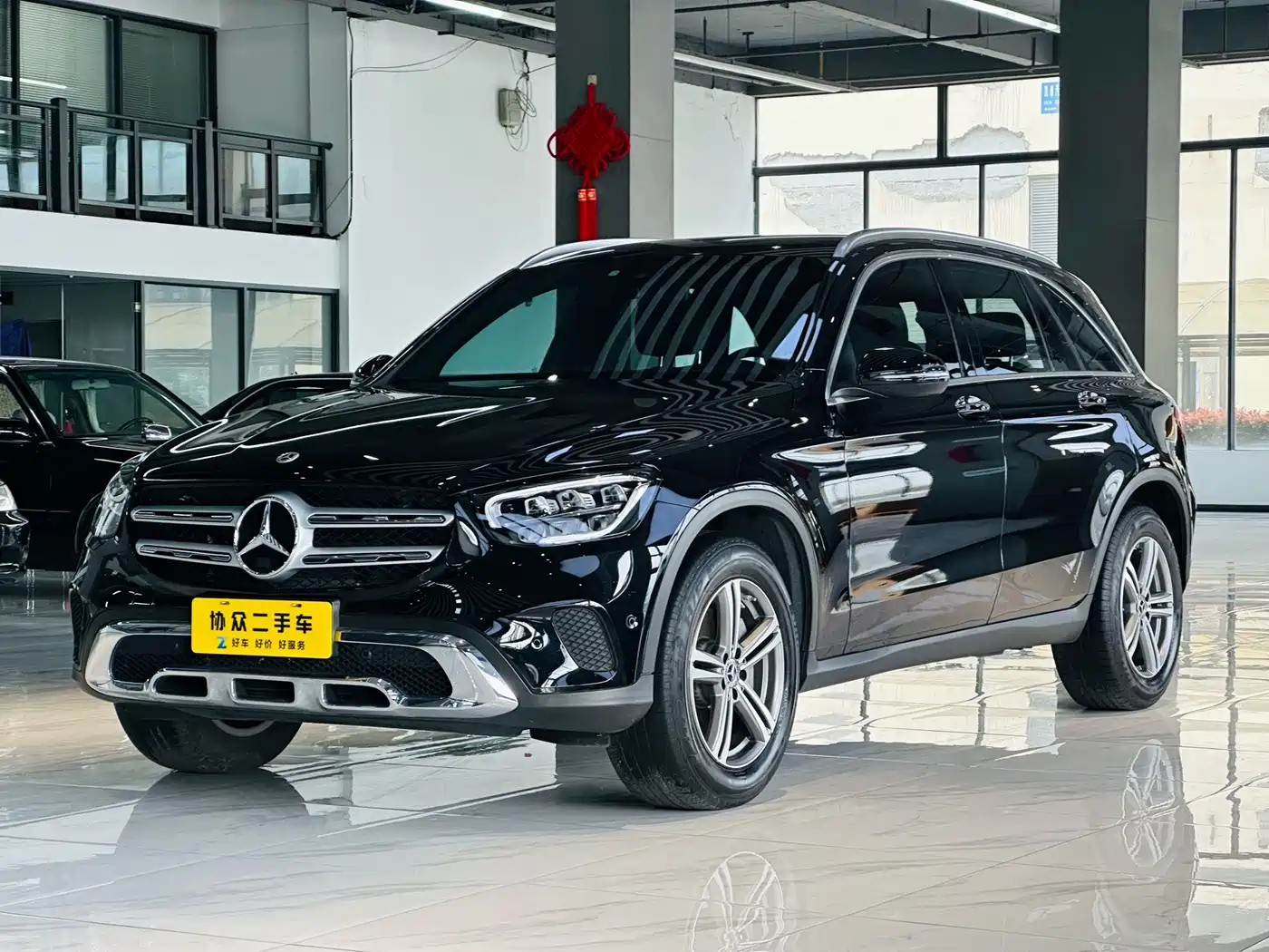 Mercedes-Benz GLC 2022 Model GLC 260 L 4MATIC Dynamic Edition фото 2