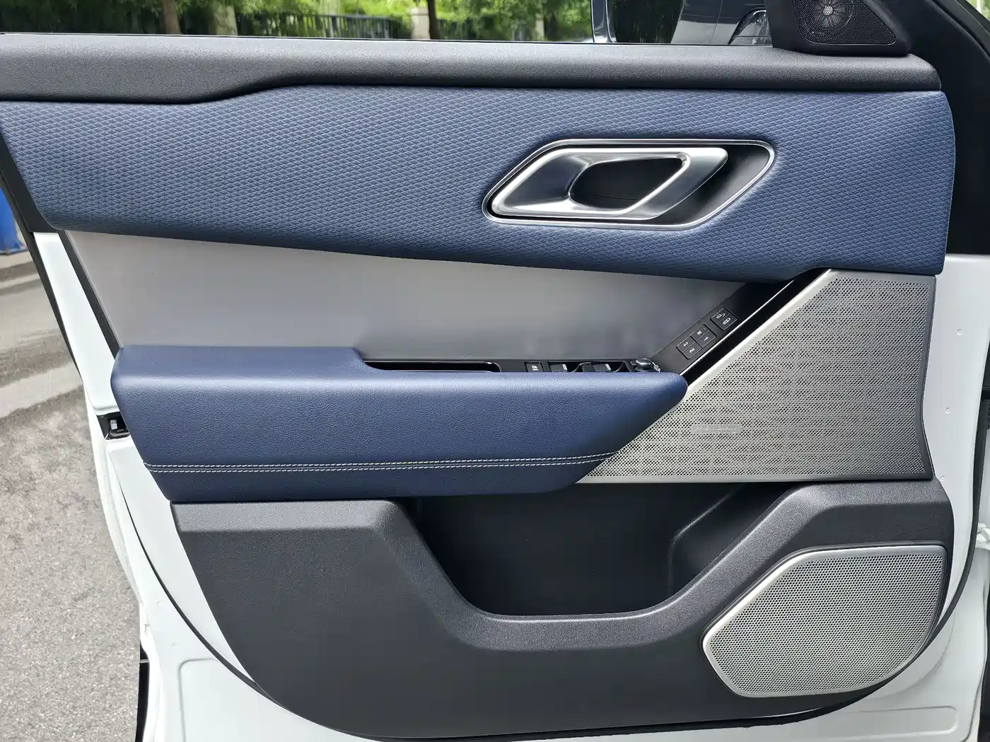 Land Rover Range Rover Velar 2018 P380 R-DYNAMIC HSE фото 14