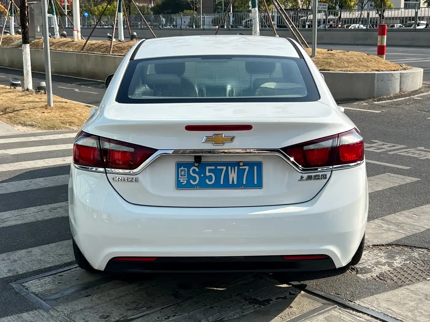 Chevrolet Cruze 2015 1.5L Automatic Fashion Navigation Edition фото 5