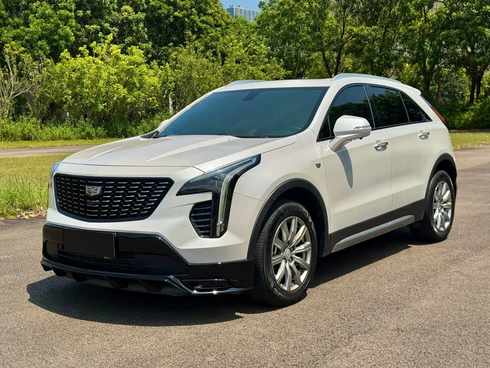 Фото 1 - Cadillac XT4