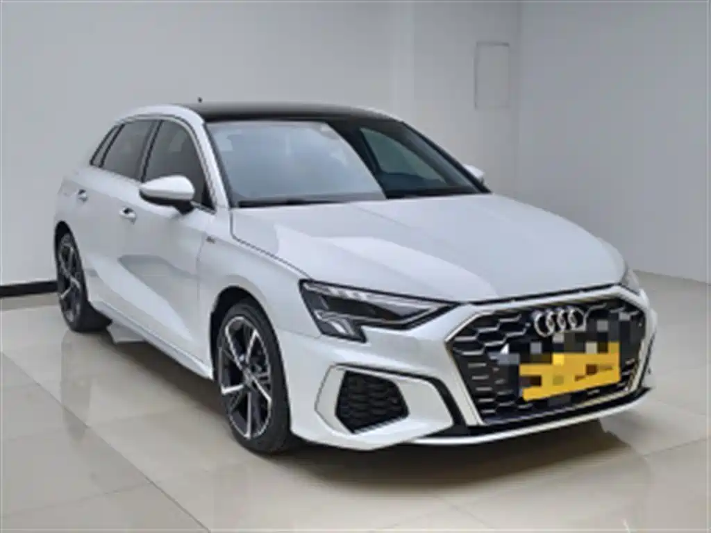 Audi A3 2023 Facelift Sportback 35 TFSI Progressive Sport фото 3