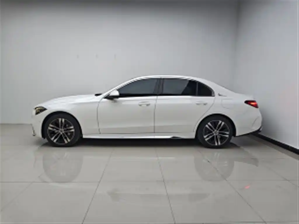 Mercedes-Benz C-Class New Energy 2025 C 350 eL фото 5