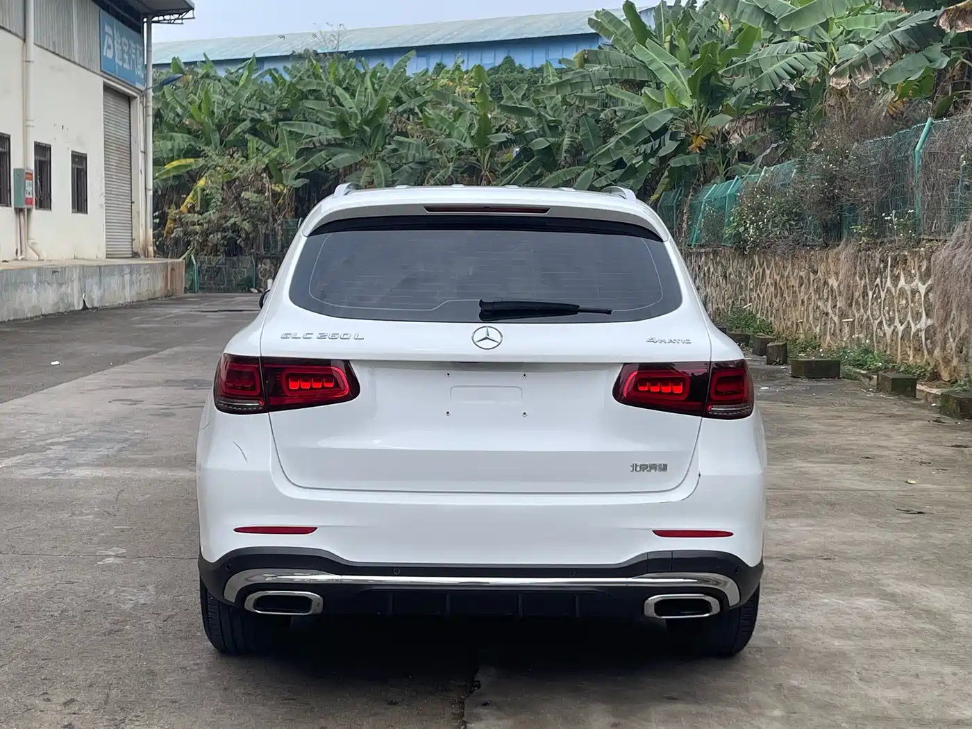 MERCEDES-BENZ GLC