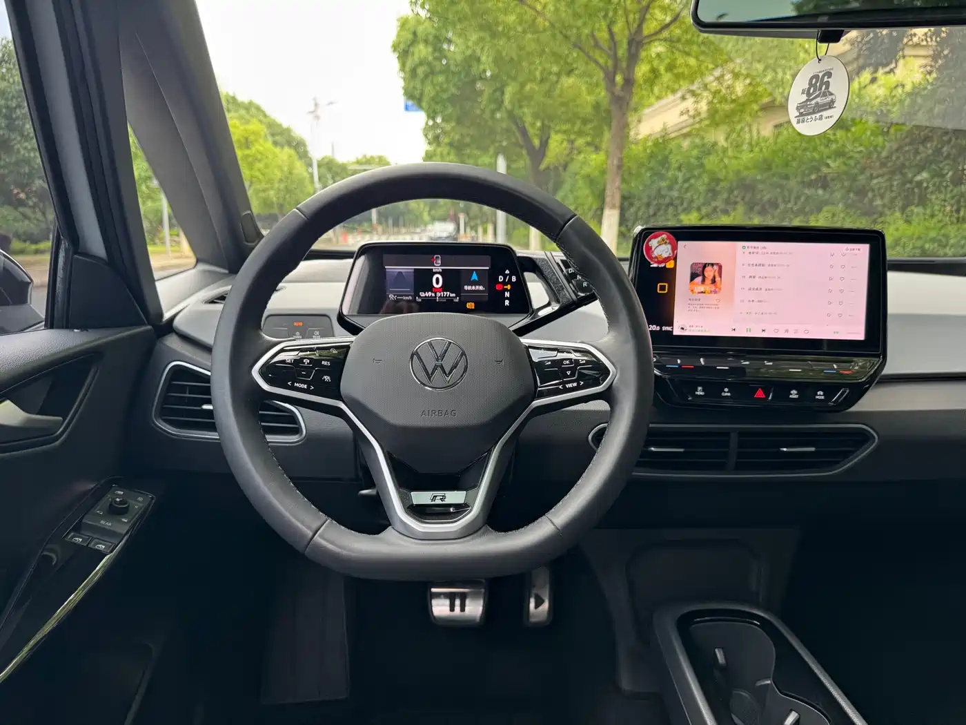 Volkswagen ID.3 2023 Upgraded Pure Intelligence Edition фото 12