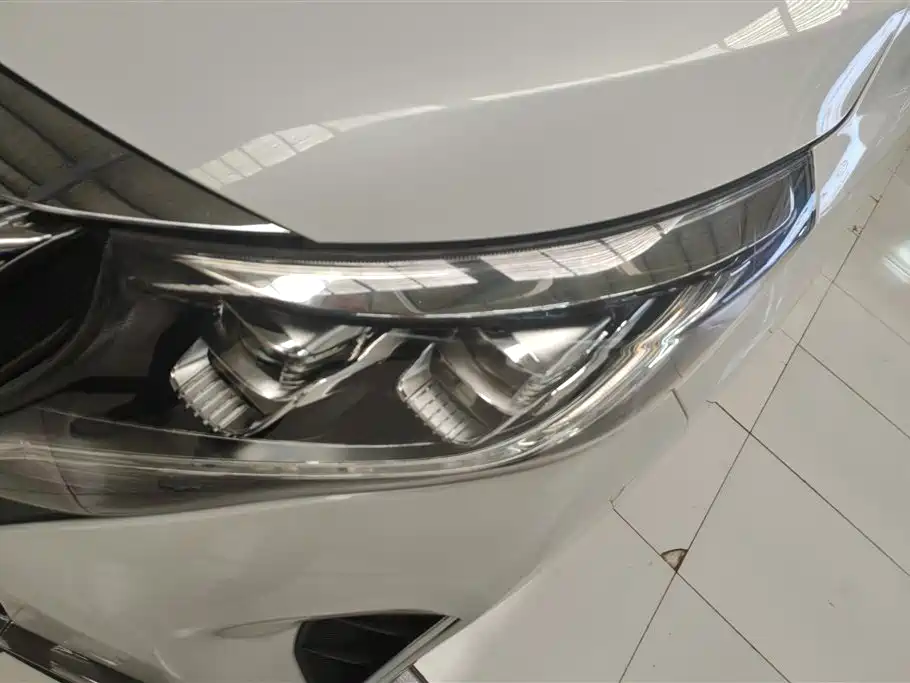 GAC Trumpchi Trumpchi M8 2021 Leading Show Series 390T Premium Edition фото 5