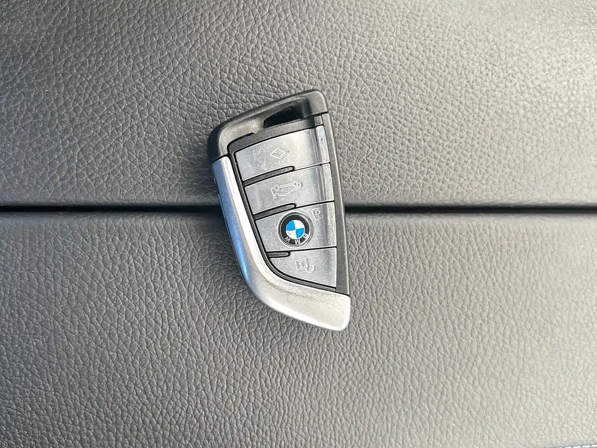 BMW 6 Series GT 2018 630i Luxury Design Package фото 28