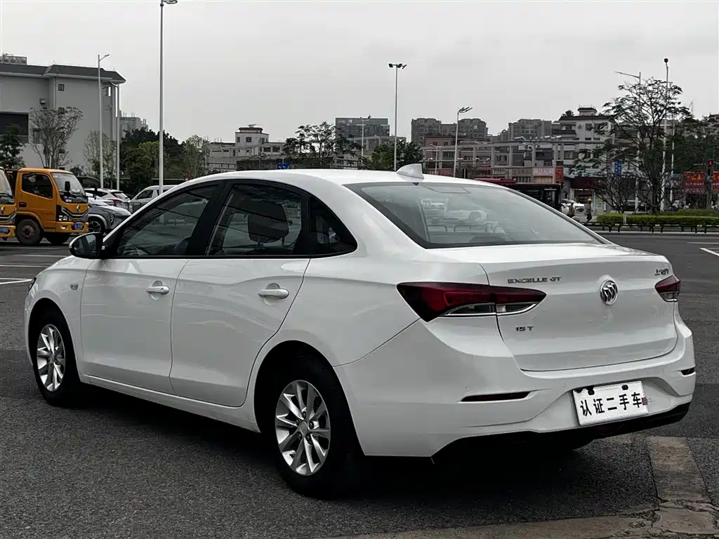 Buick Excelle 2018 15T DCT Progressive (China V) фото 9