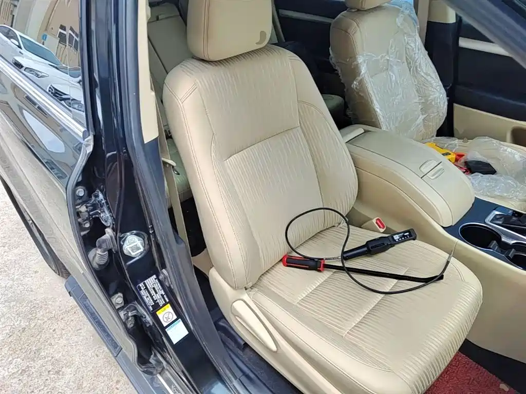 Toyota Highlander 2018 2.0T 4WD Elite 7-seater China VI фото 25