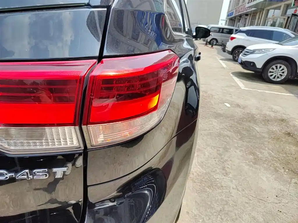 Toyota Highlander 2018 2.0T 4WD Elite 7-seater China VI фото 8