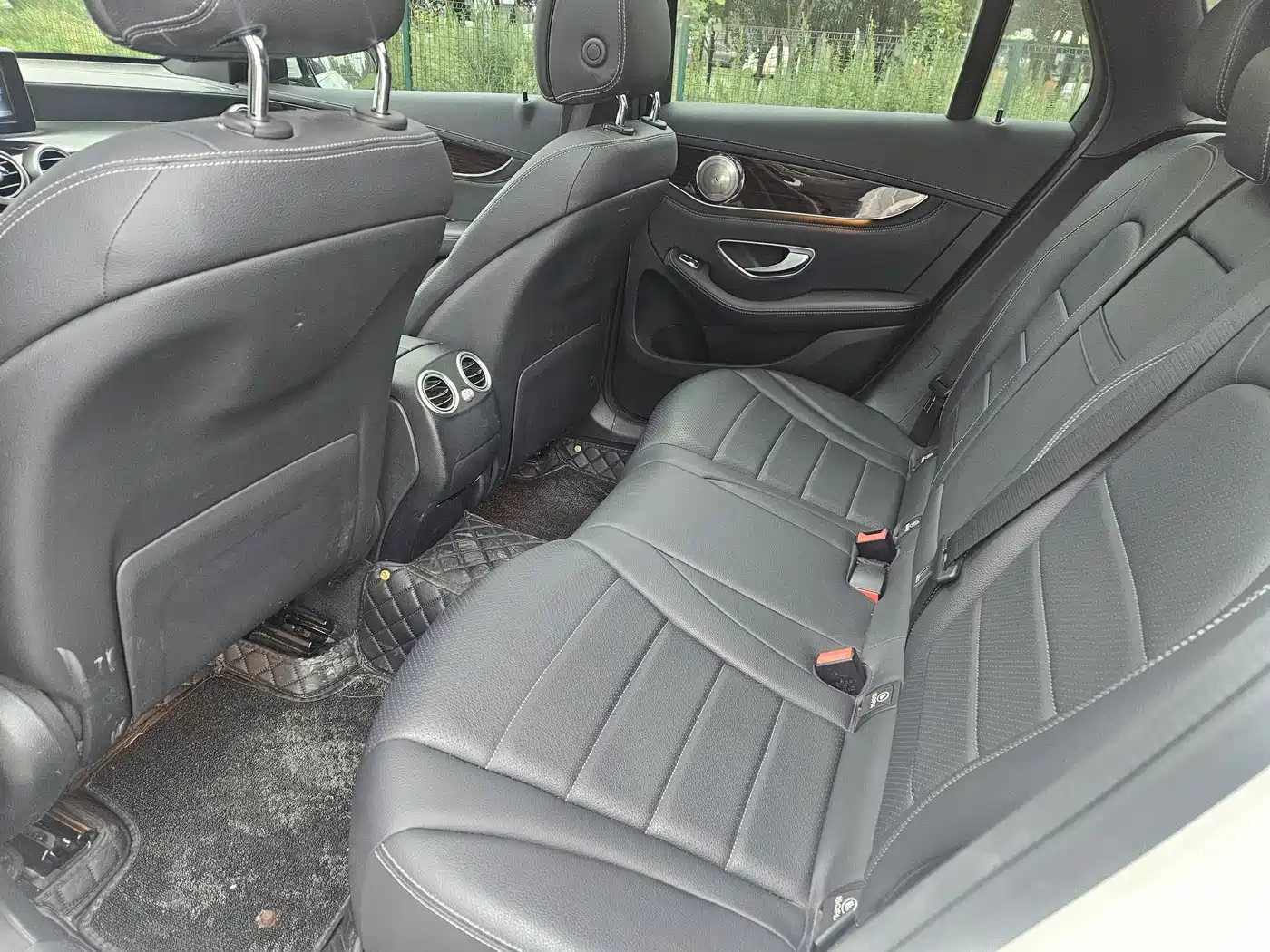 Mercedes-Benz GLC 2019 GLC 260 4MATIC Luxury фото 7