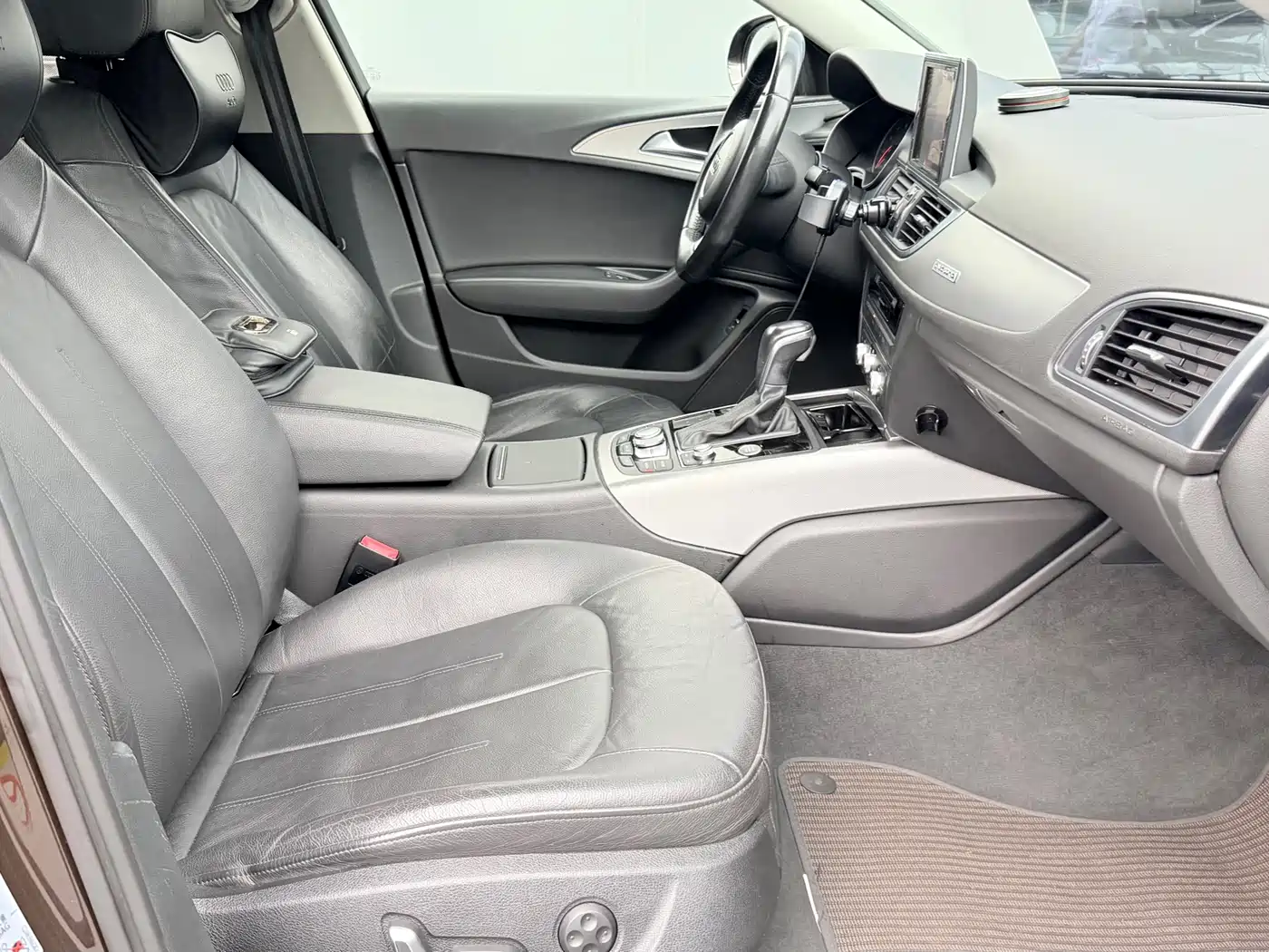 Audi A6 (Import) 2015 3.0T allroad quattro фото 19