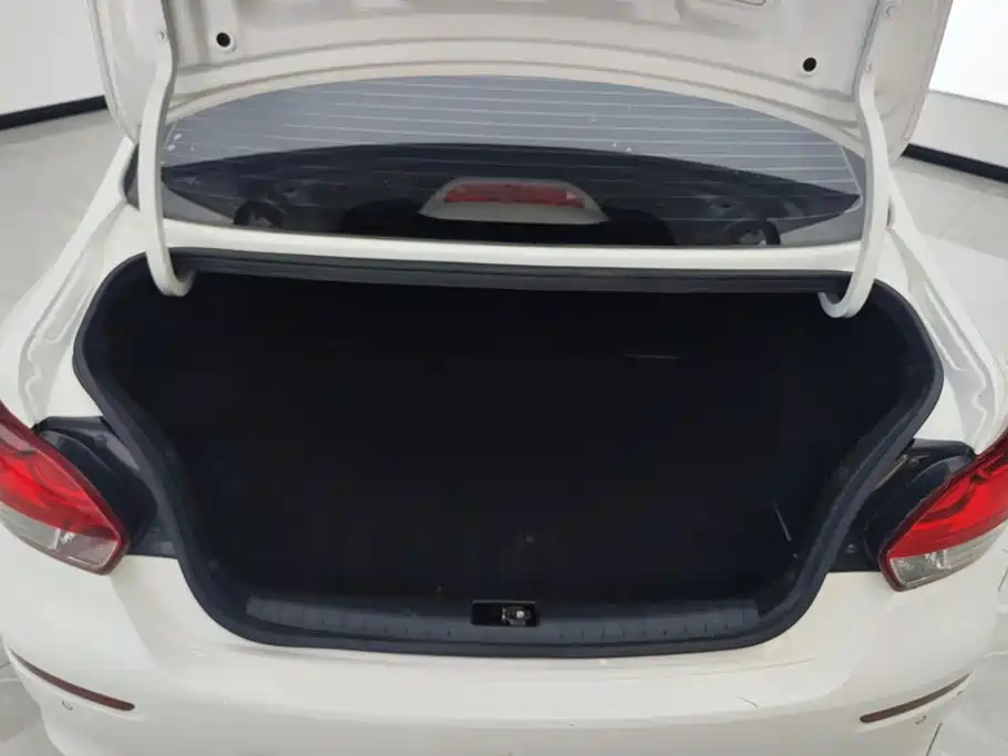 Kia Pegas 2019 2019 1.4L Manual Smart Value Edition China VI