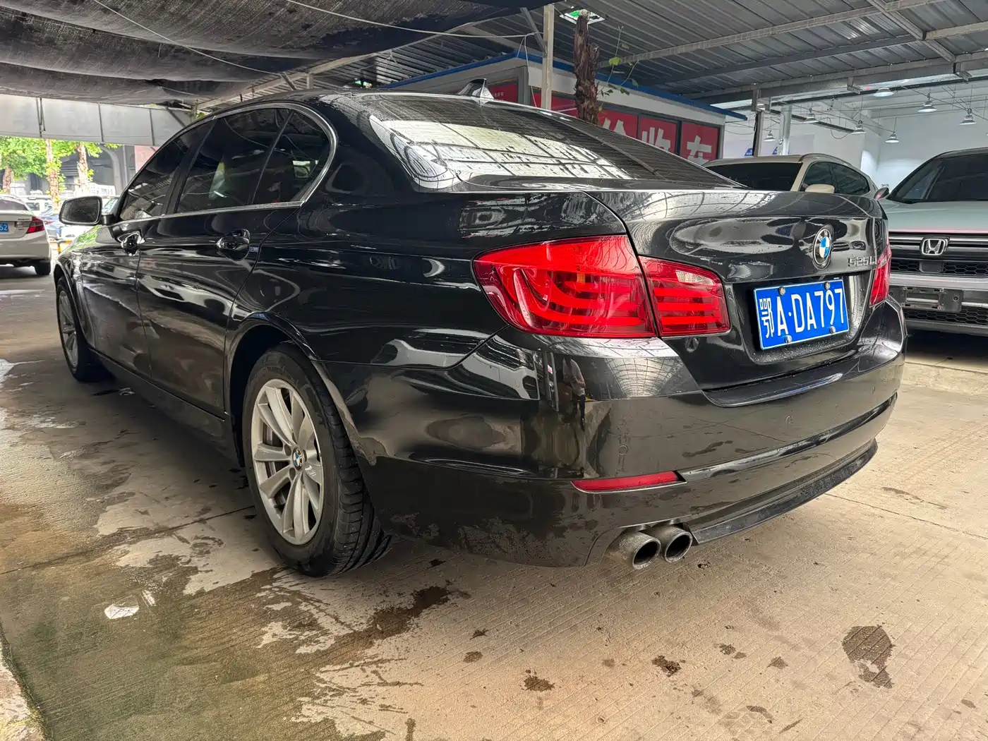 BMW 5 Series 2013 525Li Luxury фото 6