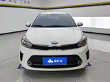 Photo 2 - Kia Pegas