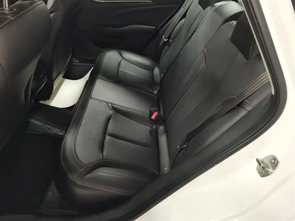 Buick Excelle 2021 Facelift 1.3T Auto Mild Hybrid Elite фото 17