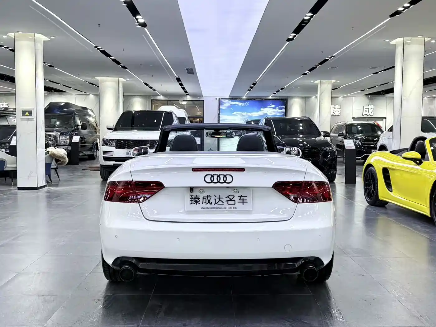 Audi A5 (Import) 2010 2.0TFSI Cabriolet фото 4