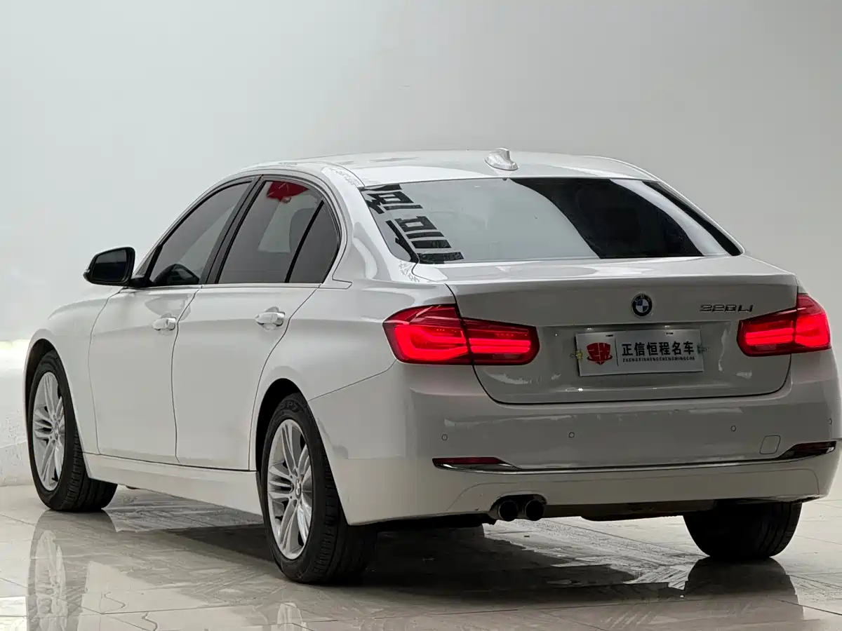 BMW 3 Series 2017 320Li Fashion фото 31
