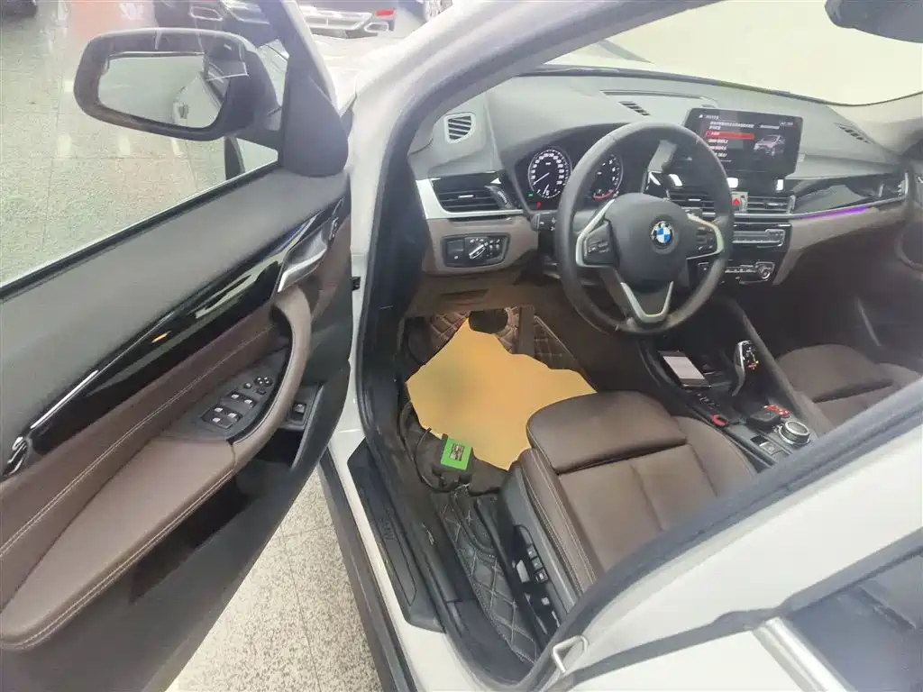 BMW X1 2020 sDrive25Li Leading Model фото 11
