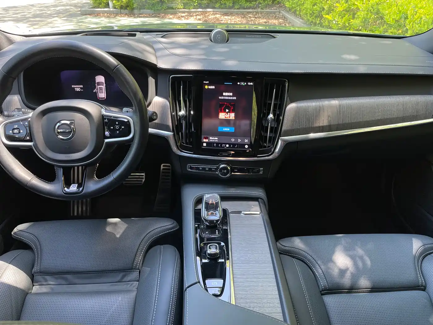 Volvo V90 2022 Cross Country B5 AWD Inscription фото 6
