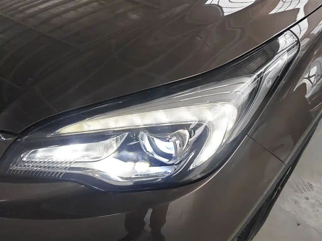 Buick Envision Plus 2019 20T FWD Luxury Model China VI фото 24