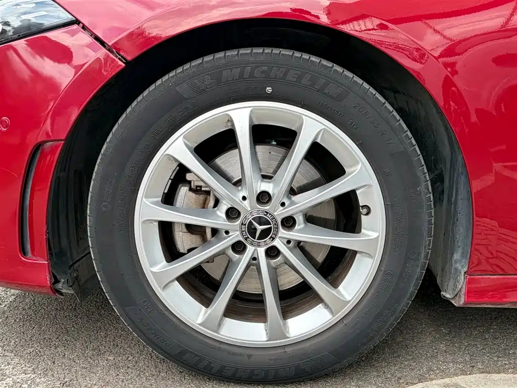 MERCEDES-BENZ A CLASS