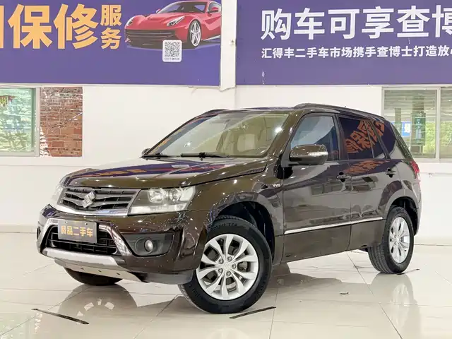  Suzuki Grand Vitara 2012 2.4L MT Premium Navigation 5-Door