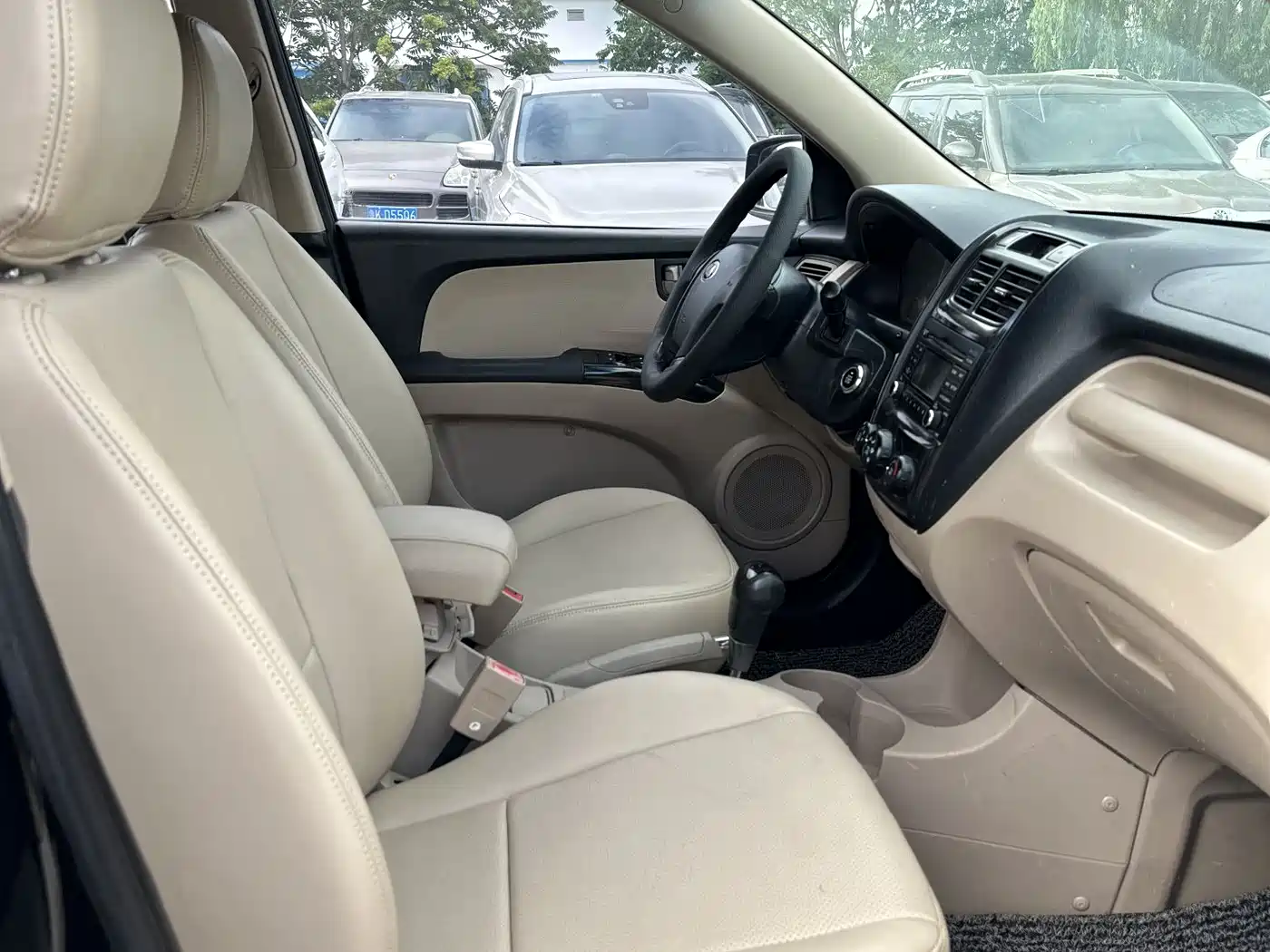 Kia Sportage 2013 2.0L Automatic 2WD GL фото 9