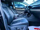 Фото 8 - Volkswagen Passat