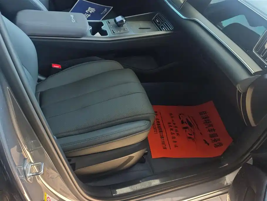 BYD Song Pro New Energy 2025 2nd Generation Smart Drive Edition DM-i 75KM Leading Type фото 8