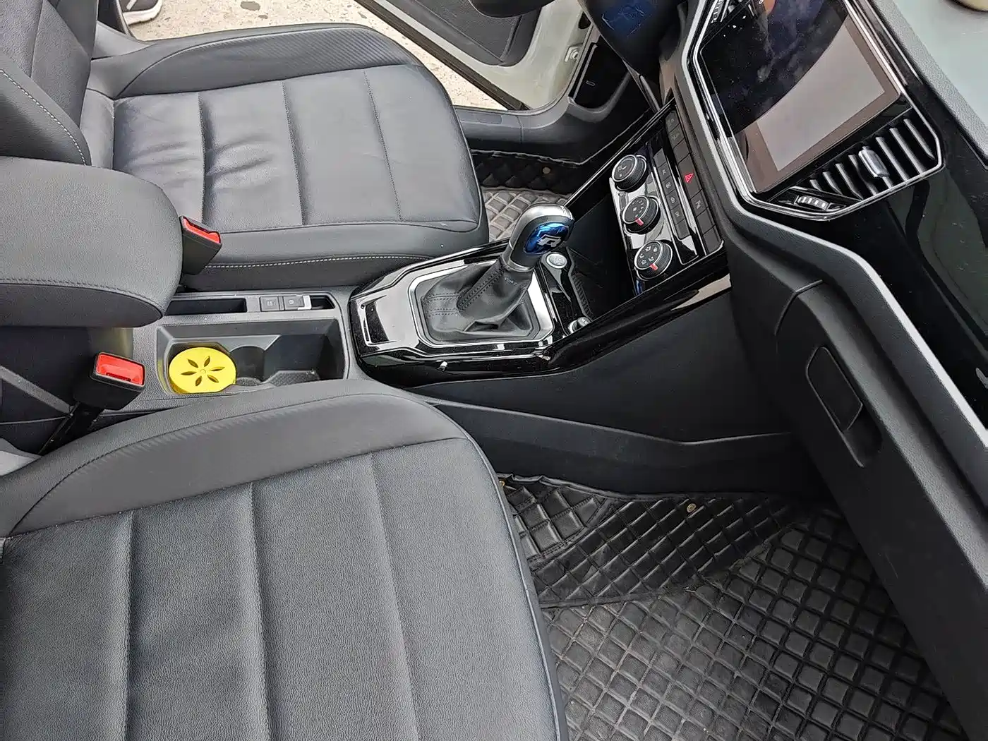 Volkswagen T-ROC 2022 280TSI DSG 2WD Comfort PLUS фото 11