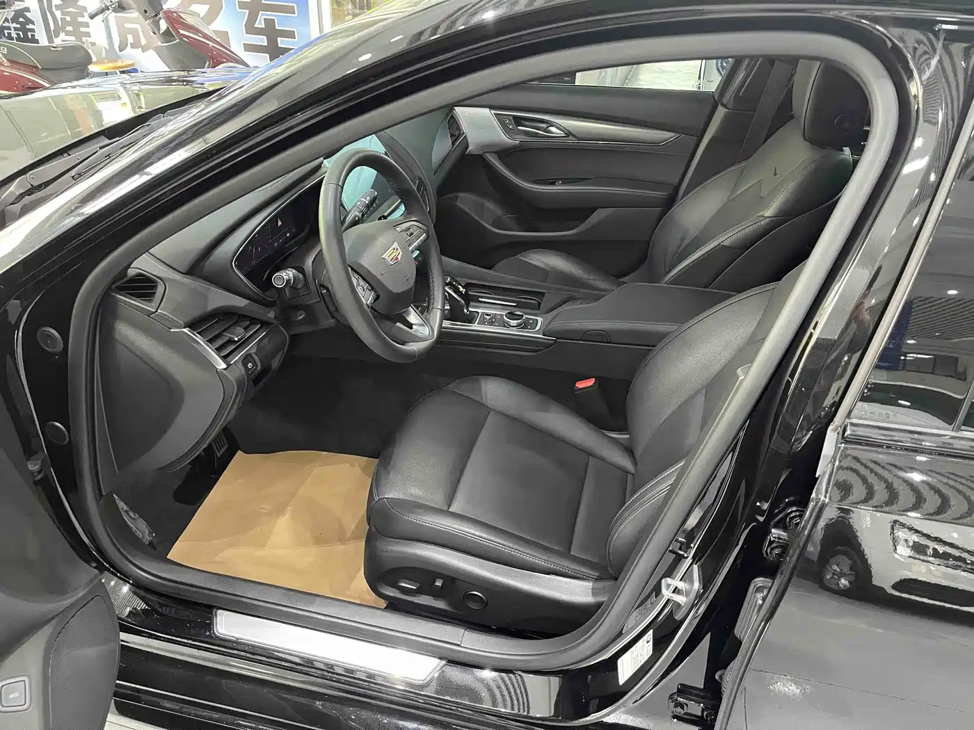 Cadillac CT5 2023 28T Prestige Style фото 10