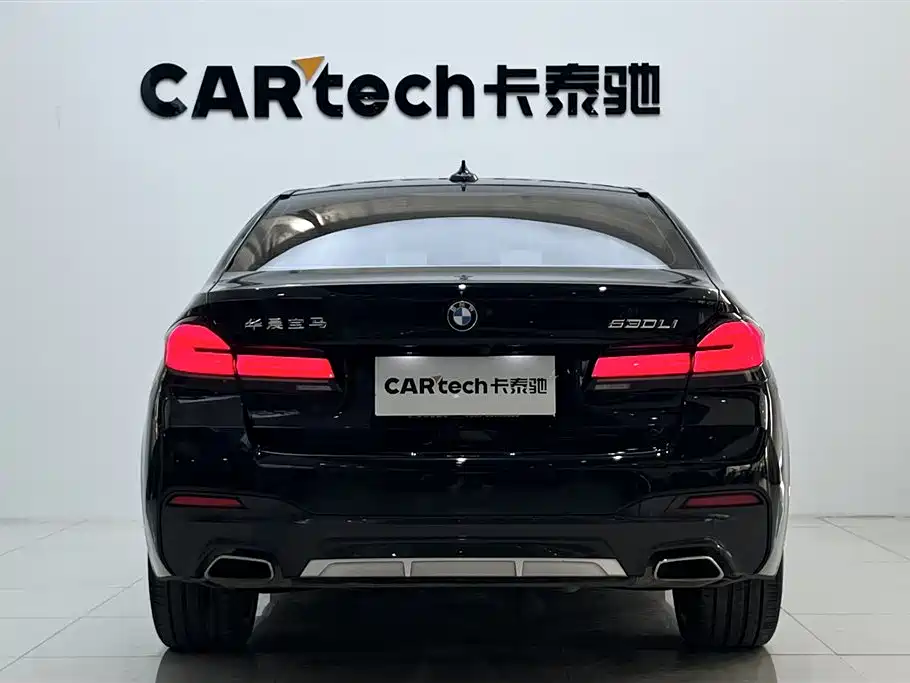 BMW 5 Series 2022 530Li Leading M Sport Package фото 4