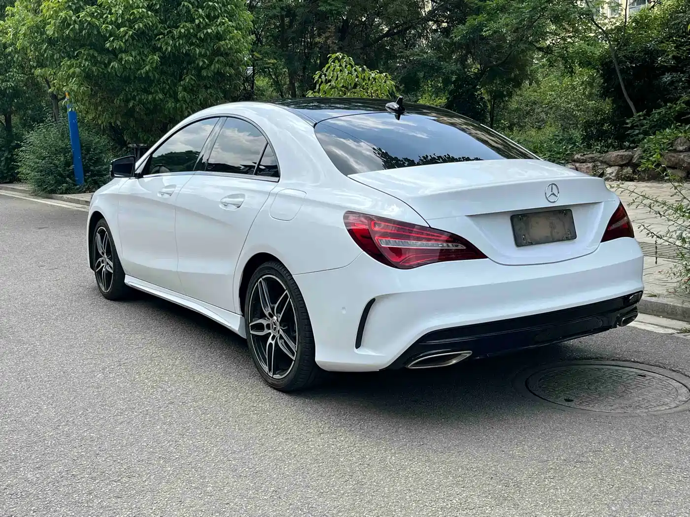 Mercedes-Benz CLA (Import) 2017 CLA 220 4MATIC фото 4