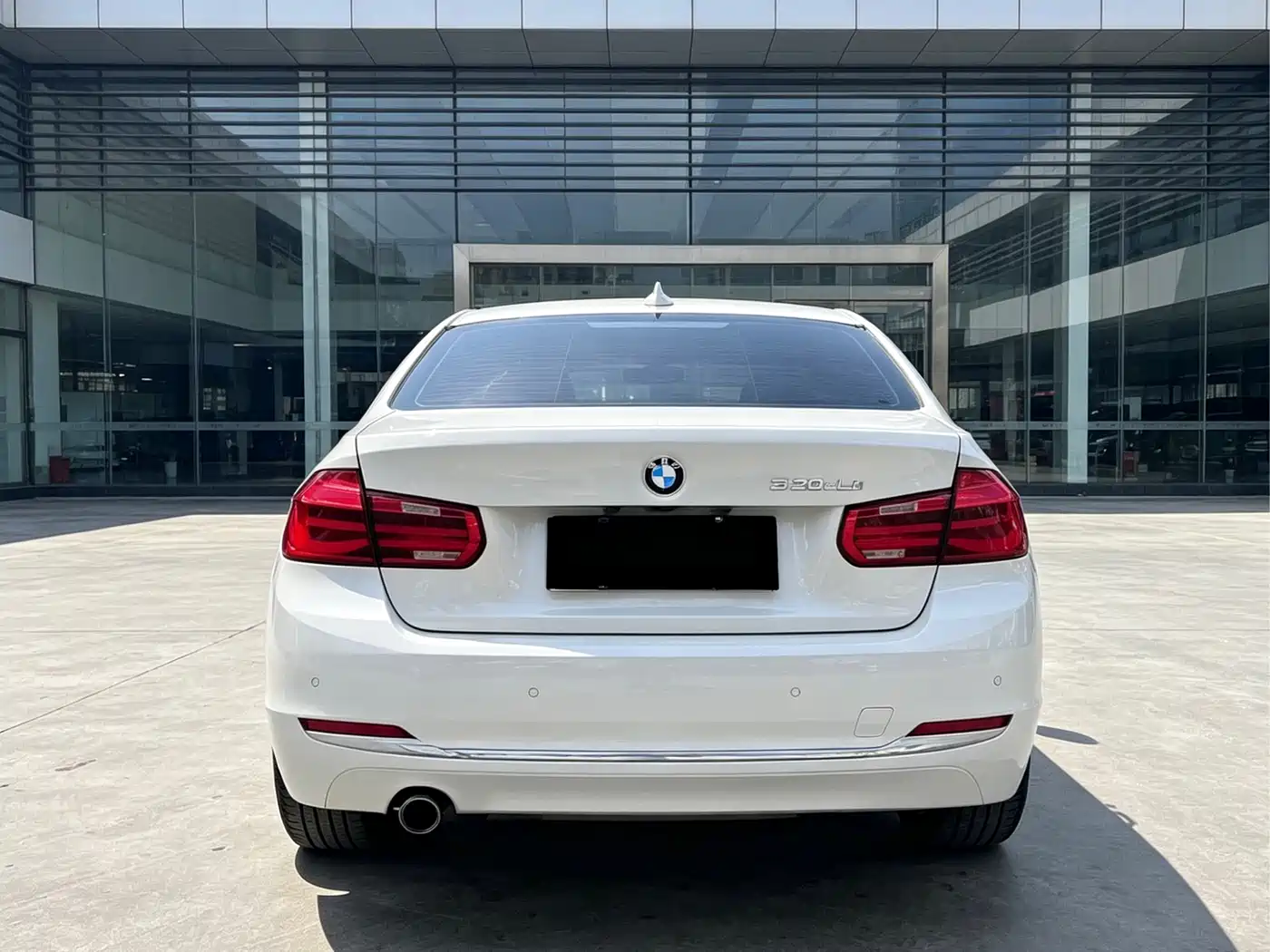BMW 3 Series 2017 320Li Fashion фото 8