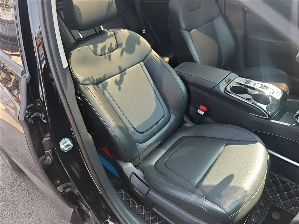 Hyundai Tucson 2023 Tucson L 1.5T Automatic 2WD DLX Luxury Edition фото 20