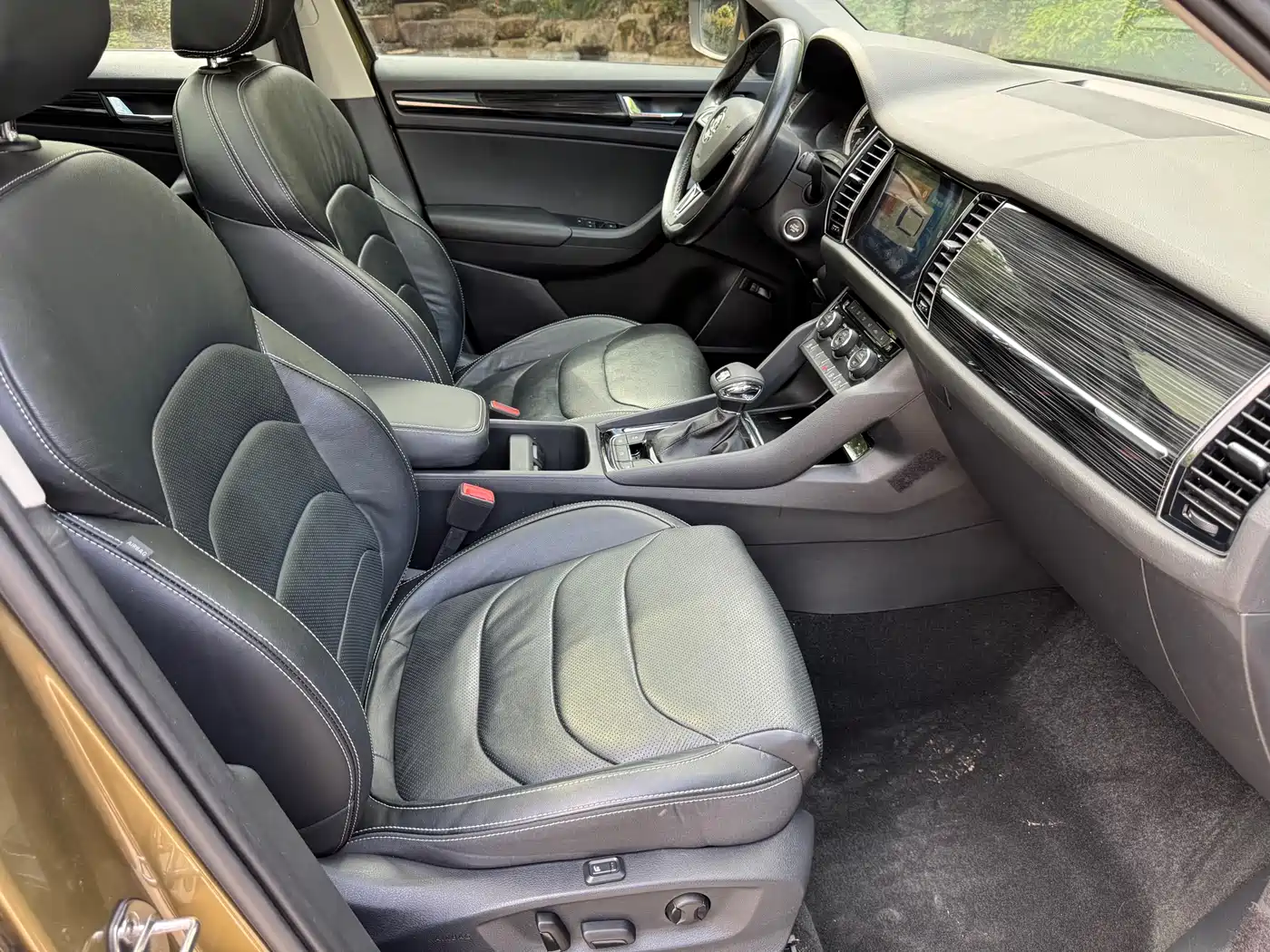 Škoda Kodiaq 2018 Facelift TSI330 7-seat 2WD Premium Luxury Edition фото 15